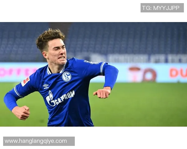 沙尔克04德甲之旅告急,遭遇连败颓势难挽损失俱乐部声誉