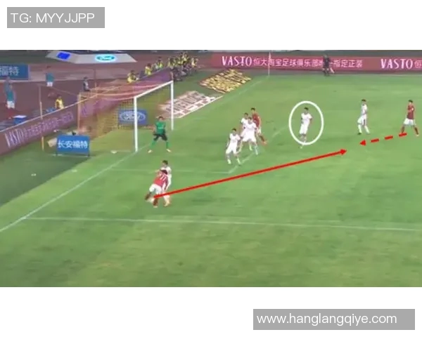 重庆排球队盯防战术解析与球队整体表现的关系探讨